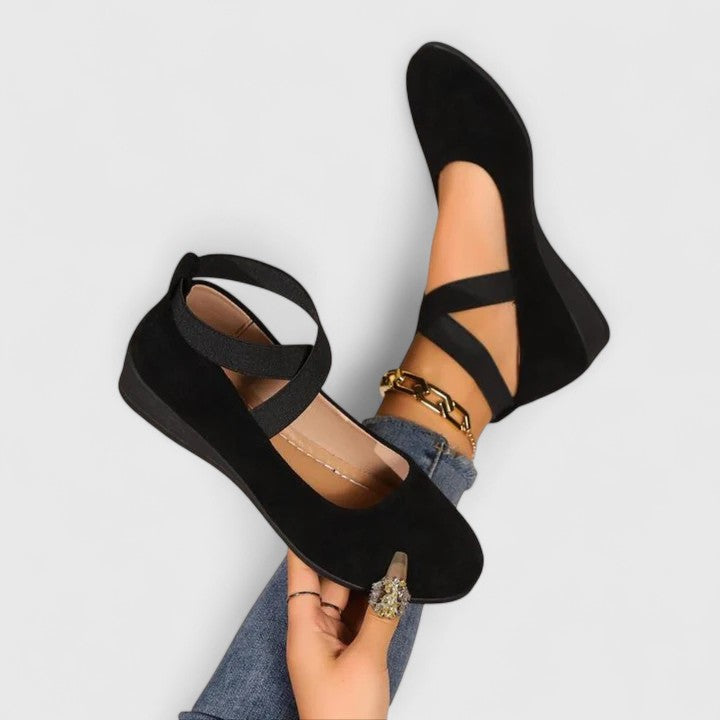 Mila | Orthopaedic Shoes