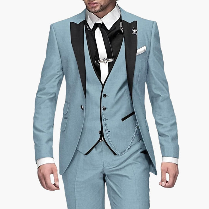 Stefano | Men’s Three-Piece Suit with Lapels and Fastening