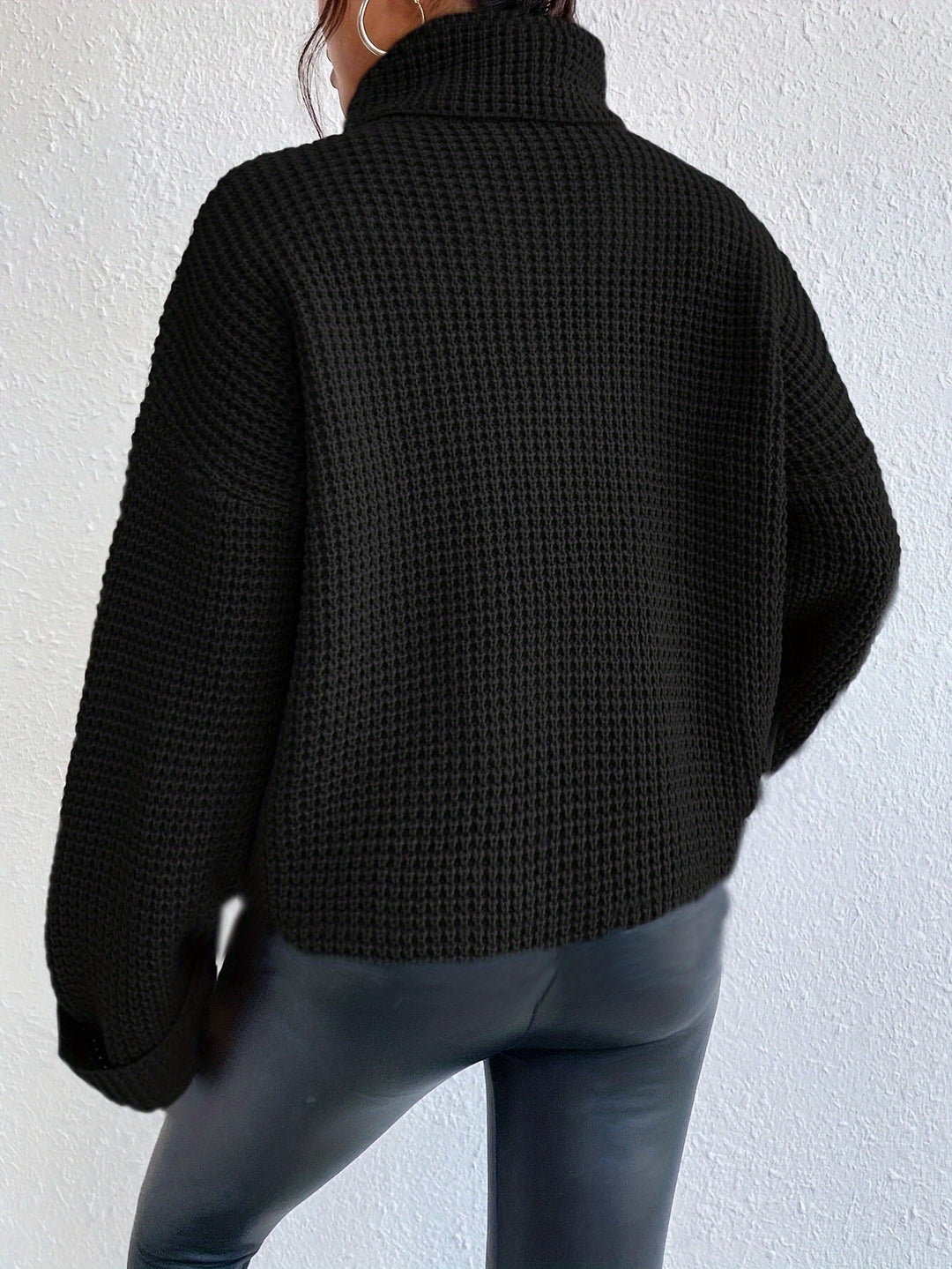 Alexis | Black Oversized Turtleneck Sweater with Waffle Knit Texture