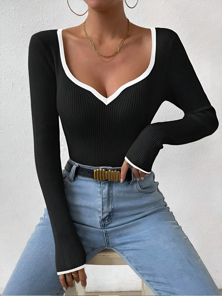Viola | Fitted Ribbed Knit Sweater with V-Neckline