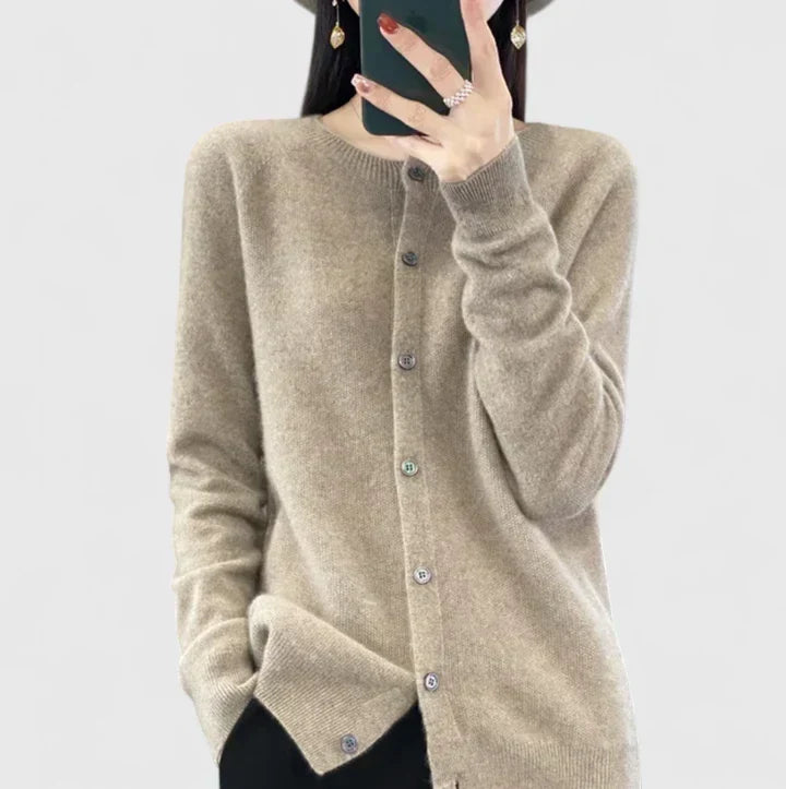 Sophia | Comfortable Cardigan
