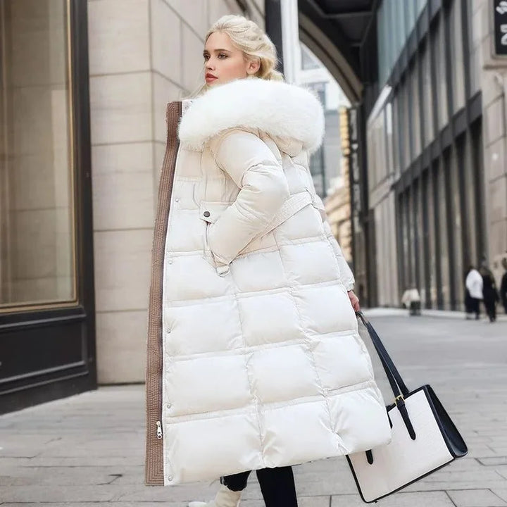 Alana | Women's winter parka with fur hood