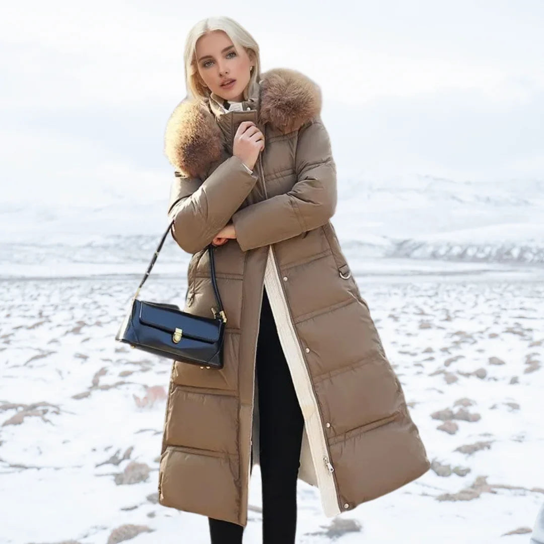 Alana | Women's winter parka with fur hood