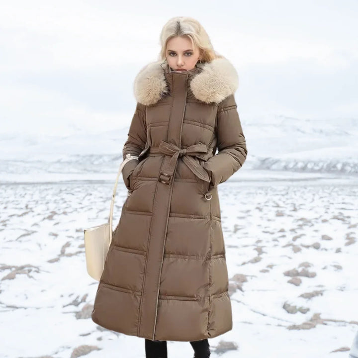 Alana | Women's winter parka with fur hood