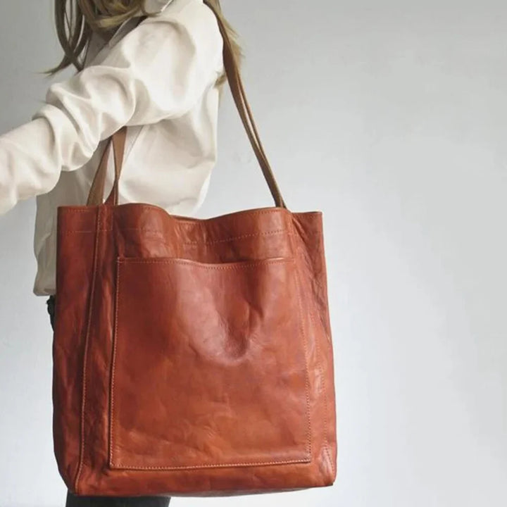 Ophelia | Women's brown leather tote bag with magnetic snap closure