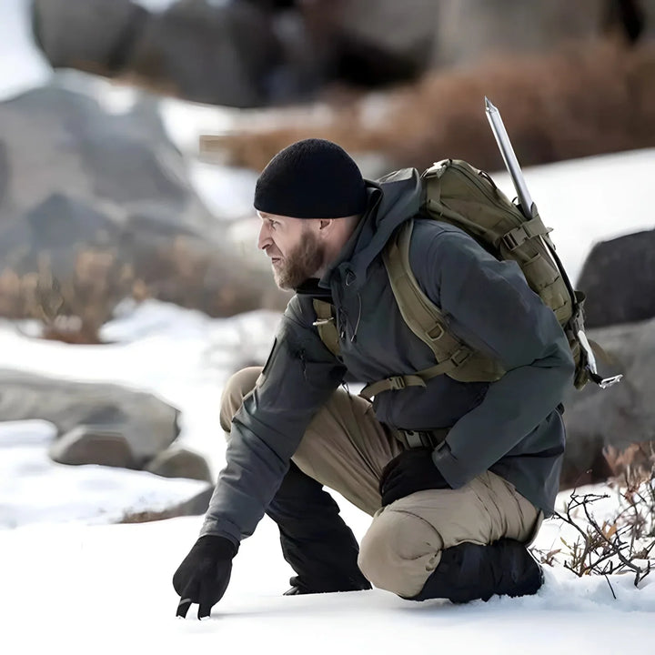 Layla | Women's waterproof outdoor tactical set with hooded jacket and cargo trousers